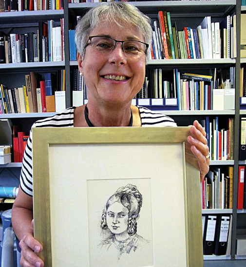 Frau Hockamp zeigt Anneke-Buch 2018