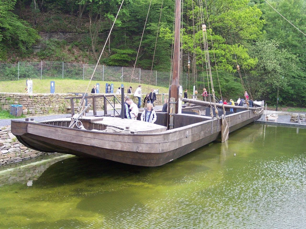 Schiff