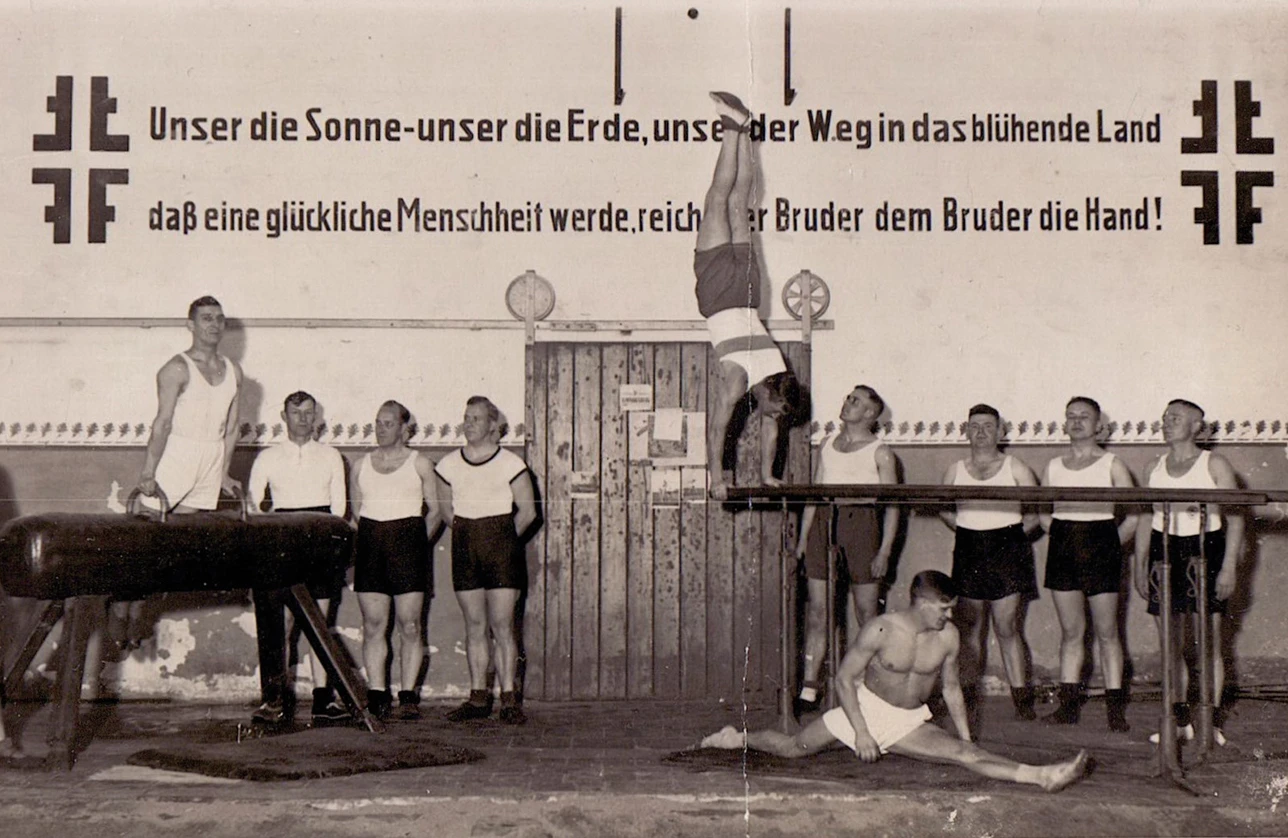 Altes Bild: Die Männerturnriege im Jahr 1930.