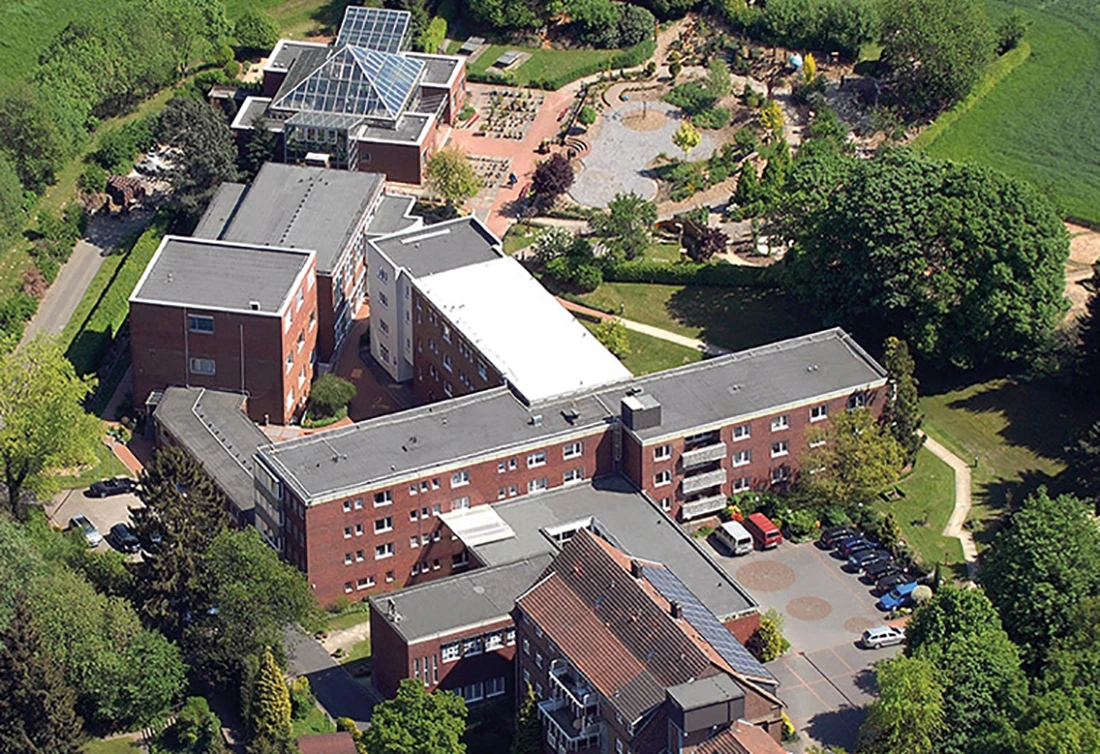 Luftbild vom Gebäude