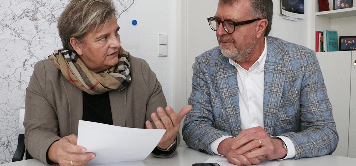 Bürgermeisterin Melanie Witte-Lonsing (l.) und Kämmerer Frank Mielke.