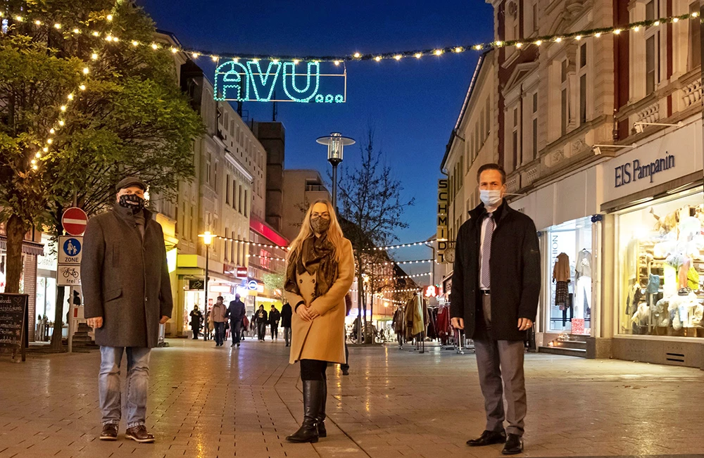 Georg Hartmann, Sandra Glomb (Hattingen Marketing), Benjamin Kreikebaum (AVU)