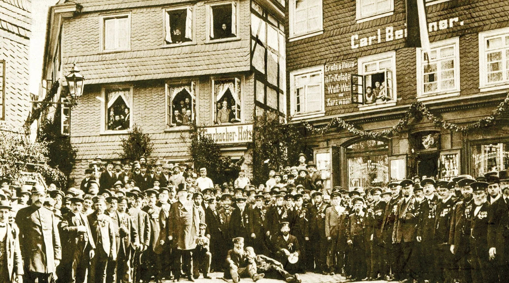 Frühstück der Kriegsveteranen im Trarbacher Hof 1895.