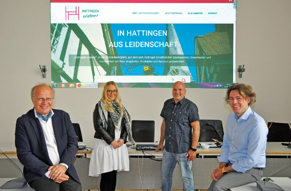 Bürgermeister Dirk Glaser, Sandra Glomb, Georg Hartmann (beide Hattingen Marketing), Marc Nolte (Nolte-Consulting)