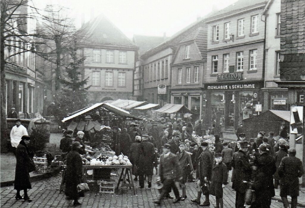 HAT-historisch-Alter-Markt.jpg