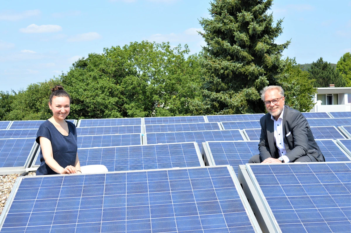 Ioanna Ioannidou (Klimaschutzmanagerin der Stadt Sprockhövel), Ralph Holtze (Leiter der zentralen Gebäudebewirtschaftung der Stadt Sprockhövel)Ioanna Ioannidou (Klimaschutzmanagerin der Stadt Sprockhövel), Ralph Holtze (Leiter der zentralen Gebäudebewirts
