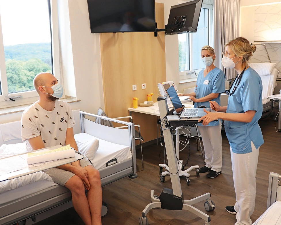 Konsultation im Krankenhaus