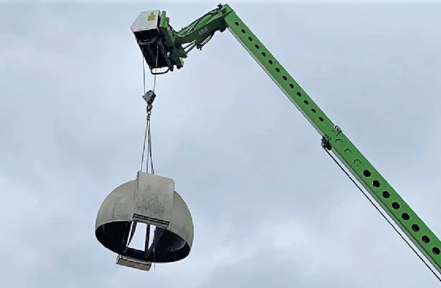  Sternwartenkuppel wird abgebaut