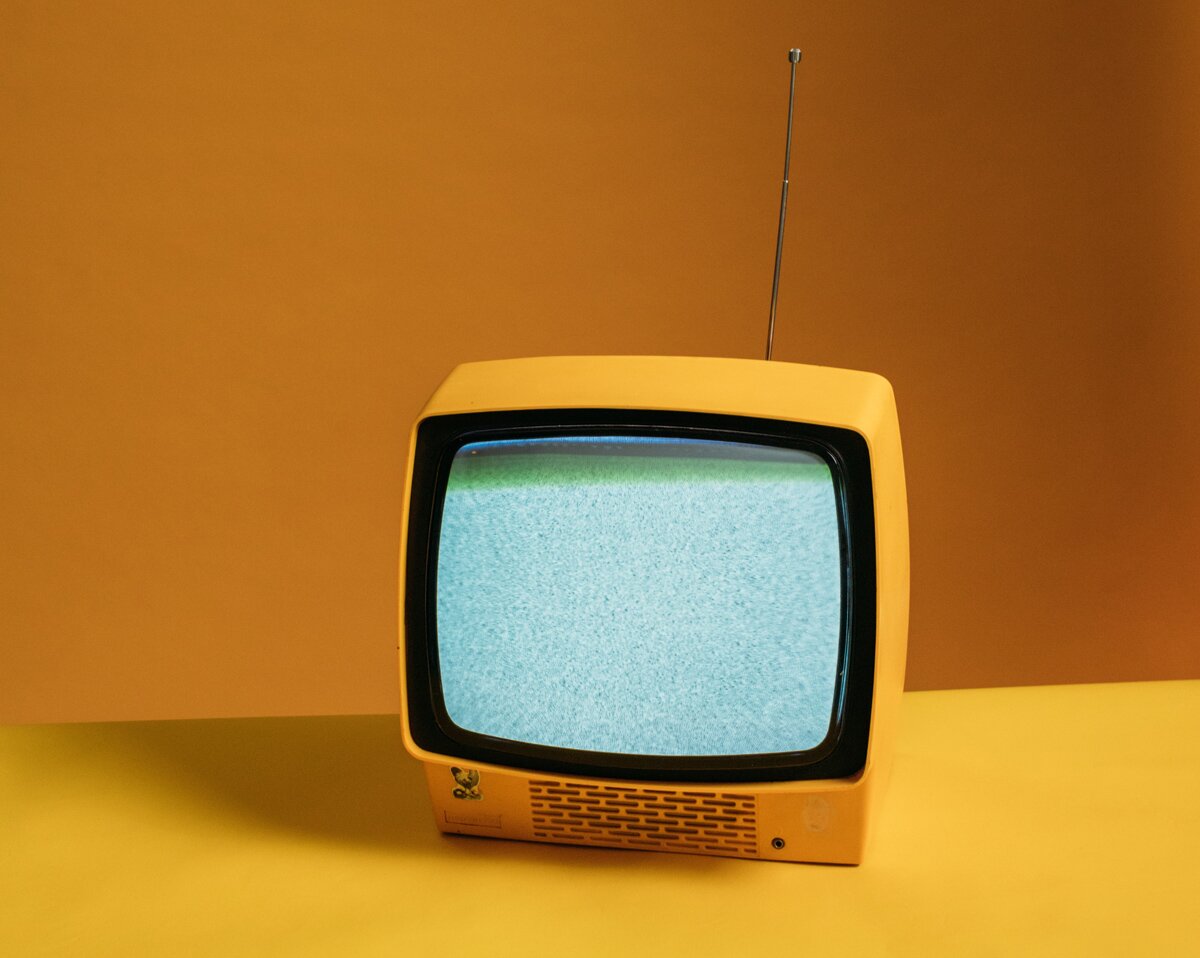SON-BRN-Fernseher-pexels-koolshooters.jpg