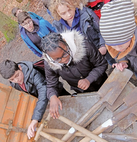 Die Teilnehmer der Arbeitsgemeinschaft „Plant for the Planet“