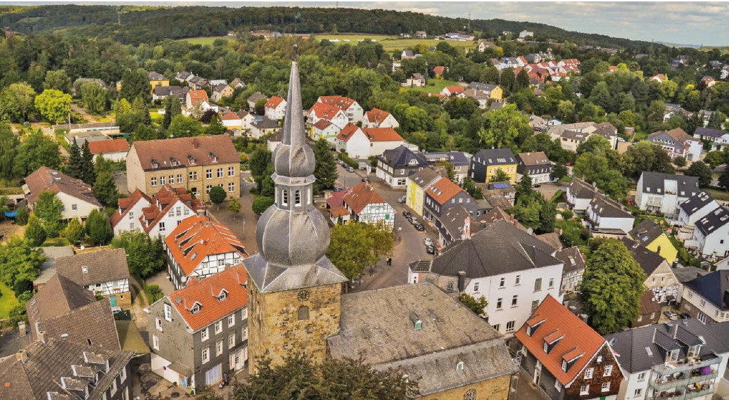 Zwiebelturmkirche Niedersprockhövel