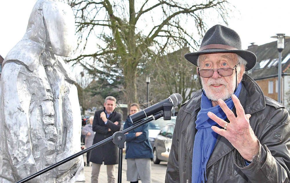 Skulptur: Der Schmelzer und der Künstler
