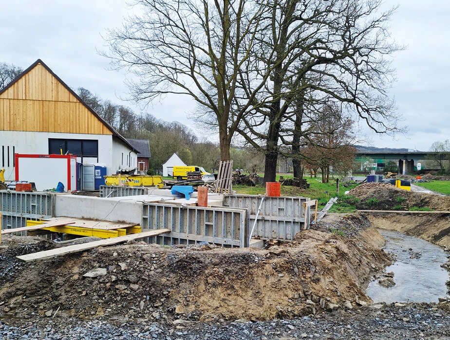 Kamperbach im Umbau.
