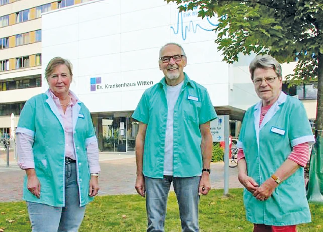 Karin Rodemann-Wieshoff, Dieter Schidt und Roswitha Stobäus (v.l.)