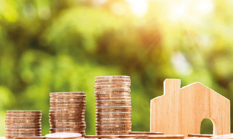 Symbolbild: Haus Geld Kosten Förderung