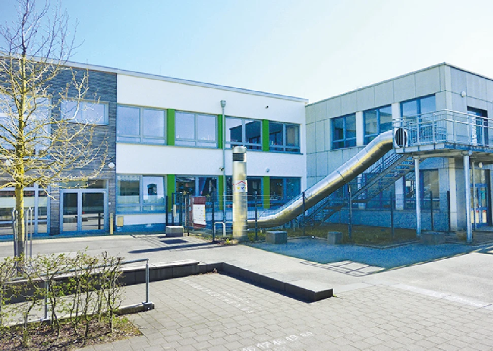 Schulgebäude