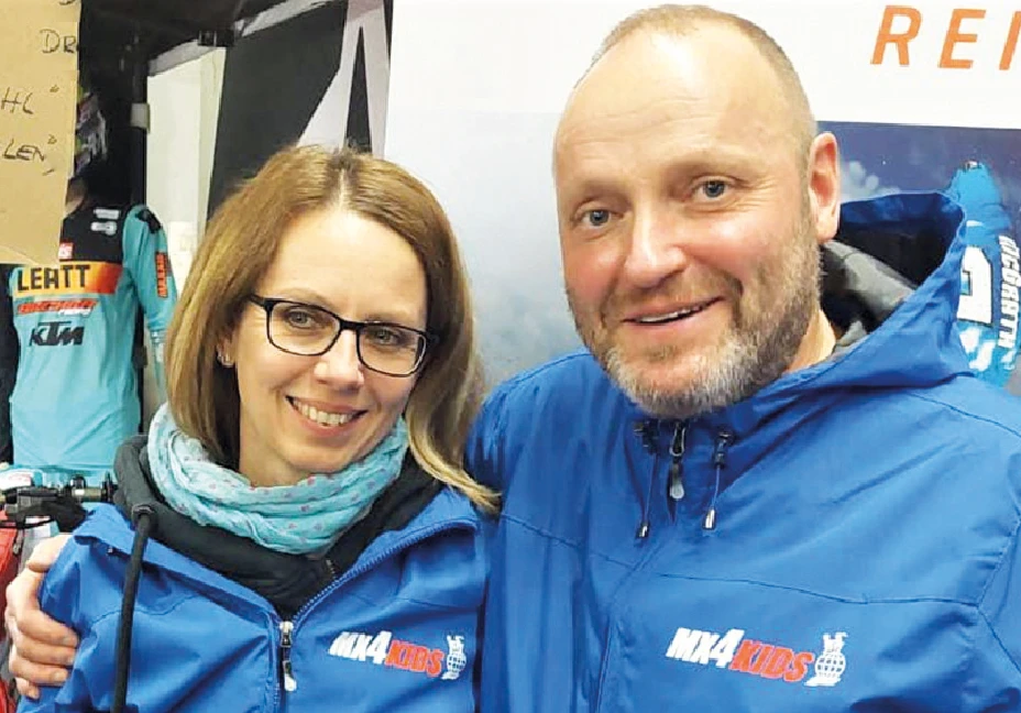 Streetworker Peter Wiersch und Schatzmeisterin Katja Dreves