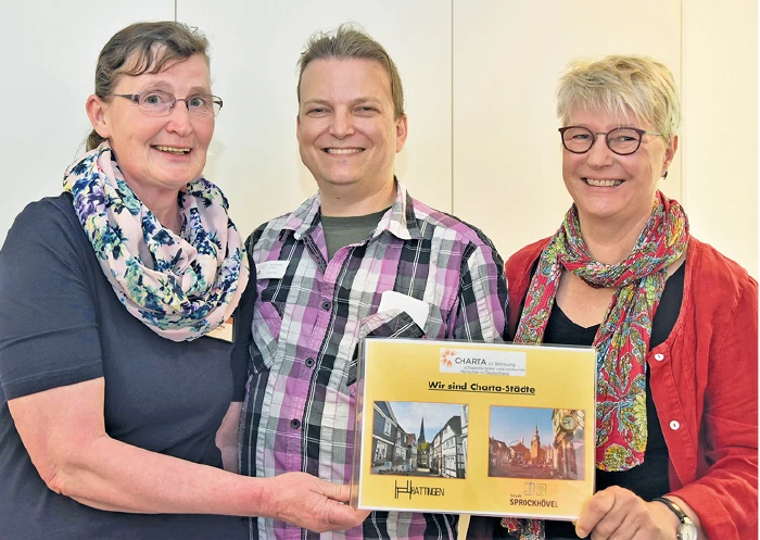 Britta Eichholtz (Theresia Albert Stiftung), Andreas Fleer und Silvia Kaniut vom Ambulanten Hospizdienst Hattingen.