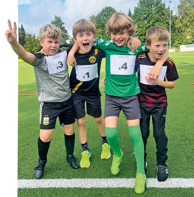 4 Läufer beim Jubel