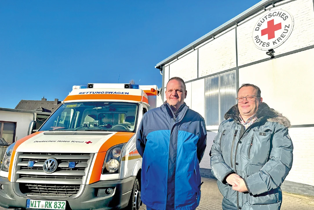 Ausbilungskoordinator und Praxisanleiter Daniel Schröder und Rettungsdienstleiter Carsten Brandt