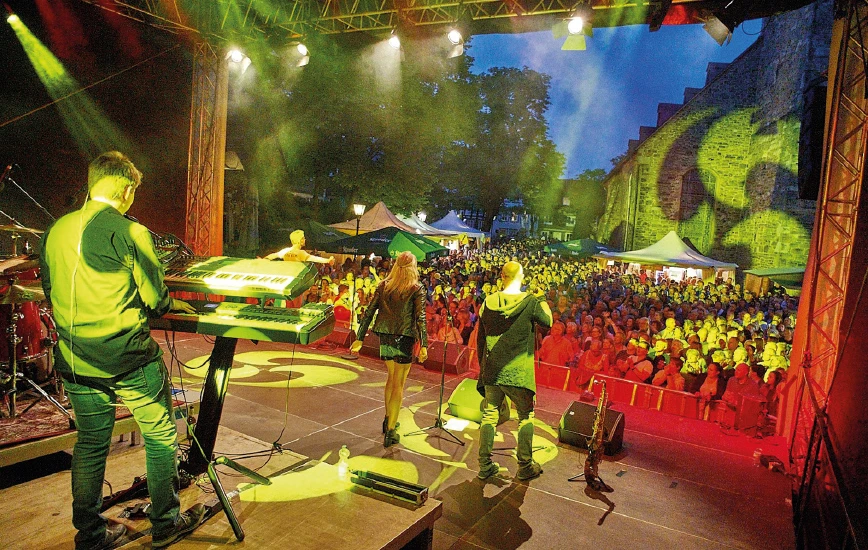 Altstadtfest, Bühne