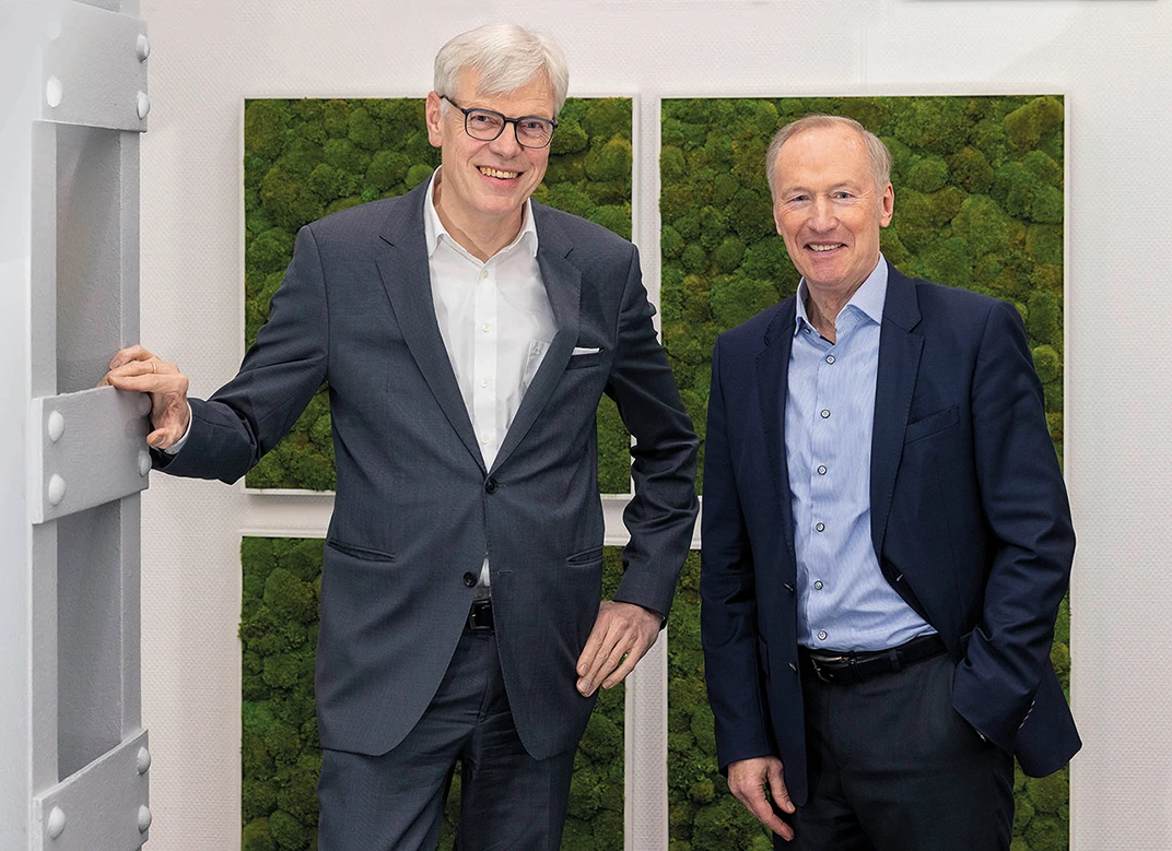 Der amtierende Vorstand mit Rudolf Hermanns und Michael Vogelsang.