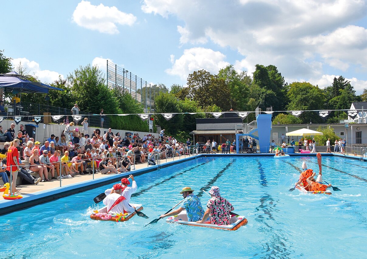 DUD-SYM-Badewannenrennen-Freibad-Mai2025.jpg