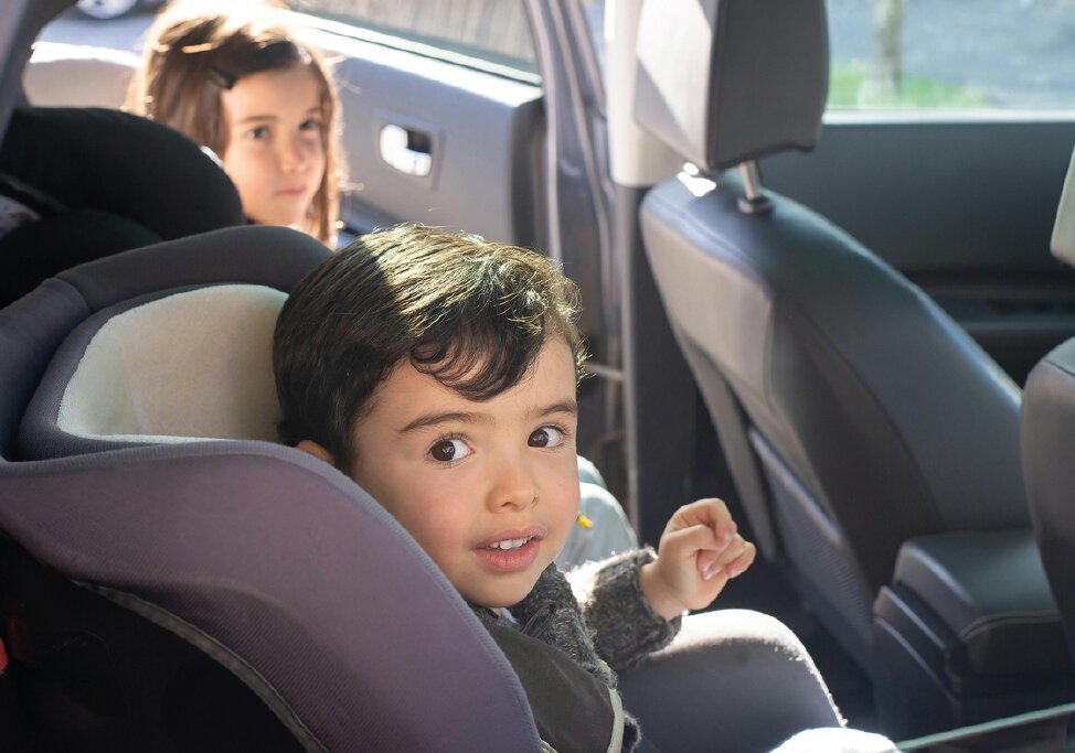 AUTO-Kindersitze-Juni2025.jpg