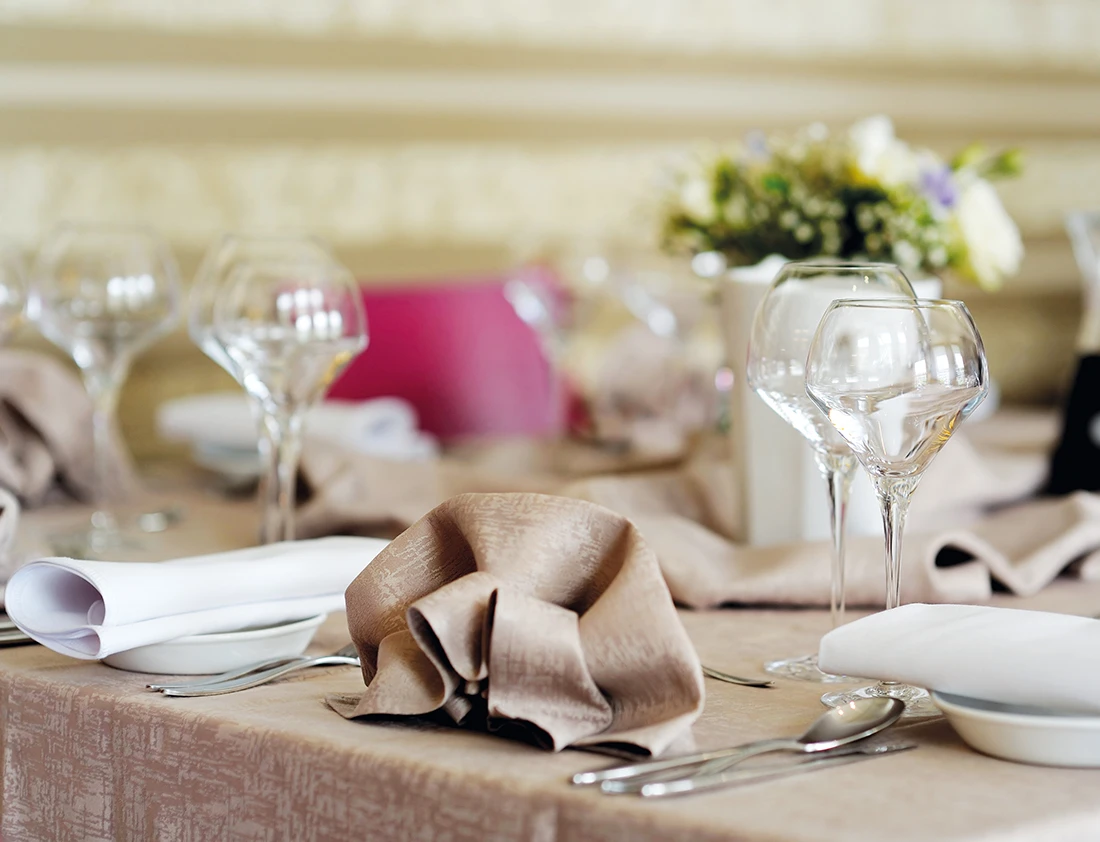 Feierlicher Tisch